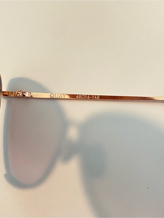 Quay Dusk To Dawn Australia Black Frame Sunglasses with Gradient Lenses main image 4